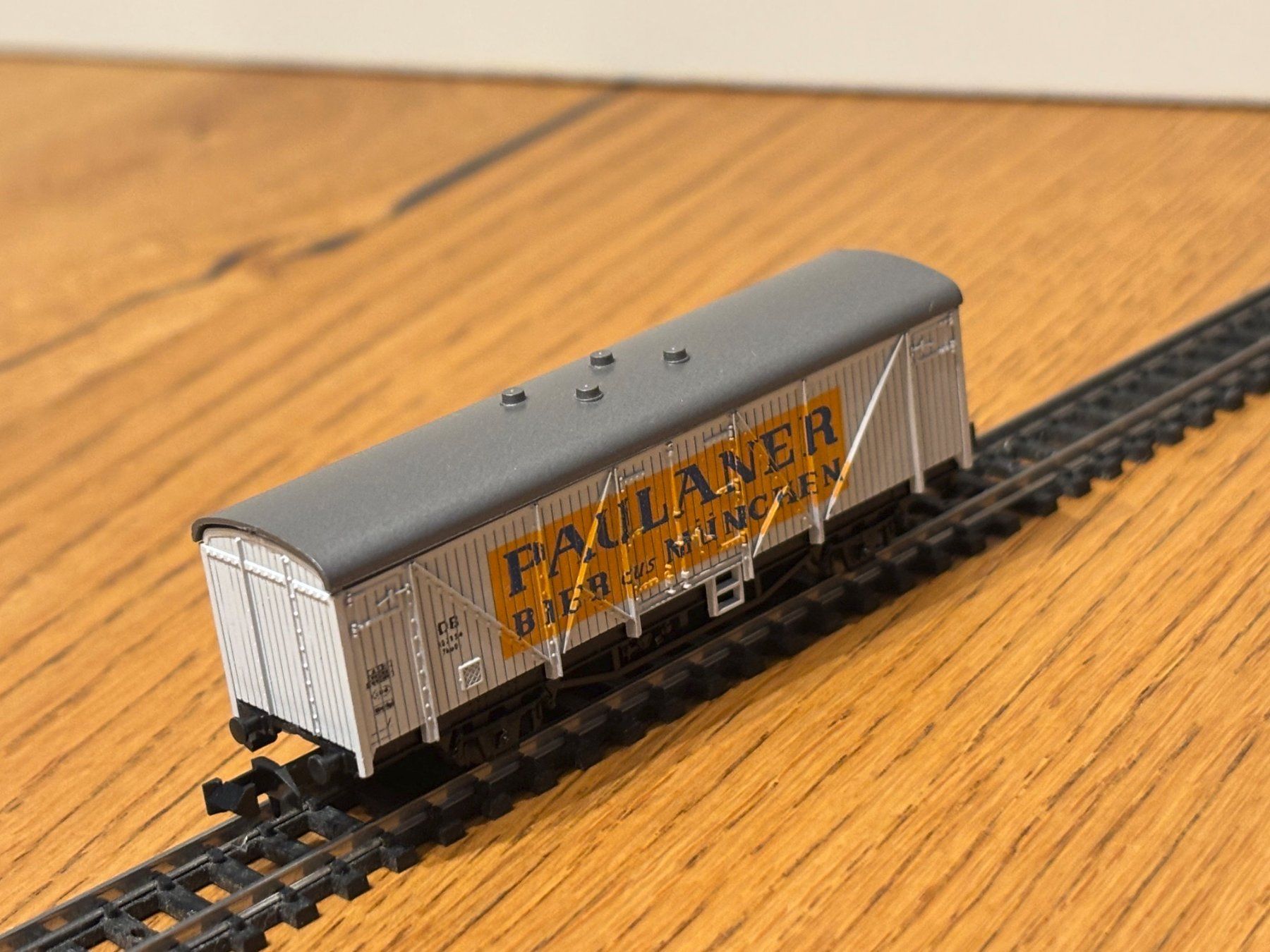 Modellini di ferrovie: L2404: Bierwagen (Spur N) – Usato da Birsfelden venduto da Birs_25 2