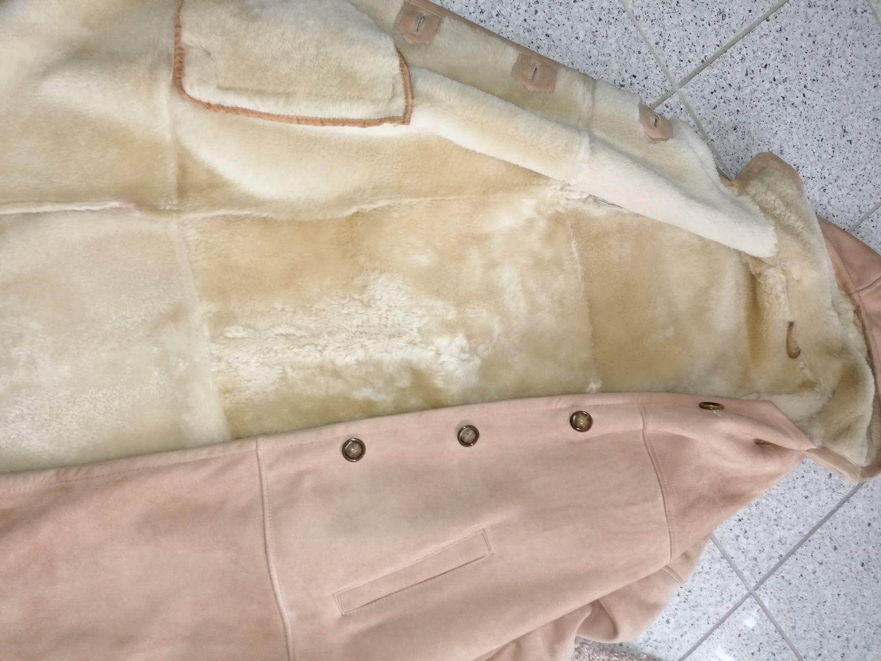 Cappotti: Lammfellmantel echt, lang – Usato da Bösingen venduto da Freejack69 1