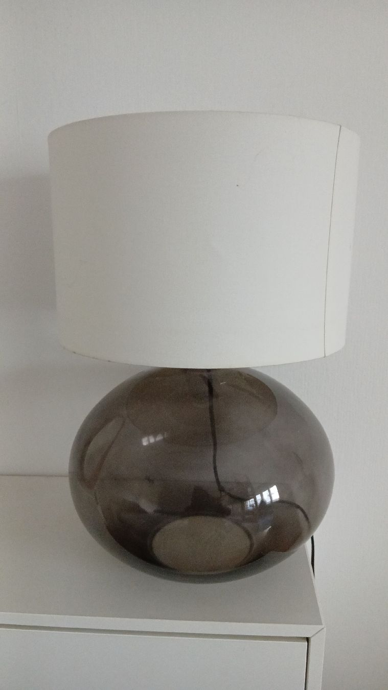 Lampes: Table lamp, smoked glass  – D'occasion à Zürich par jav_6xfg