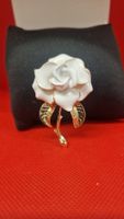 Vintage Brosche Rose, weiss-goldfarben, neuwertig!