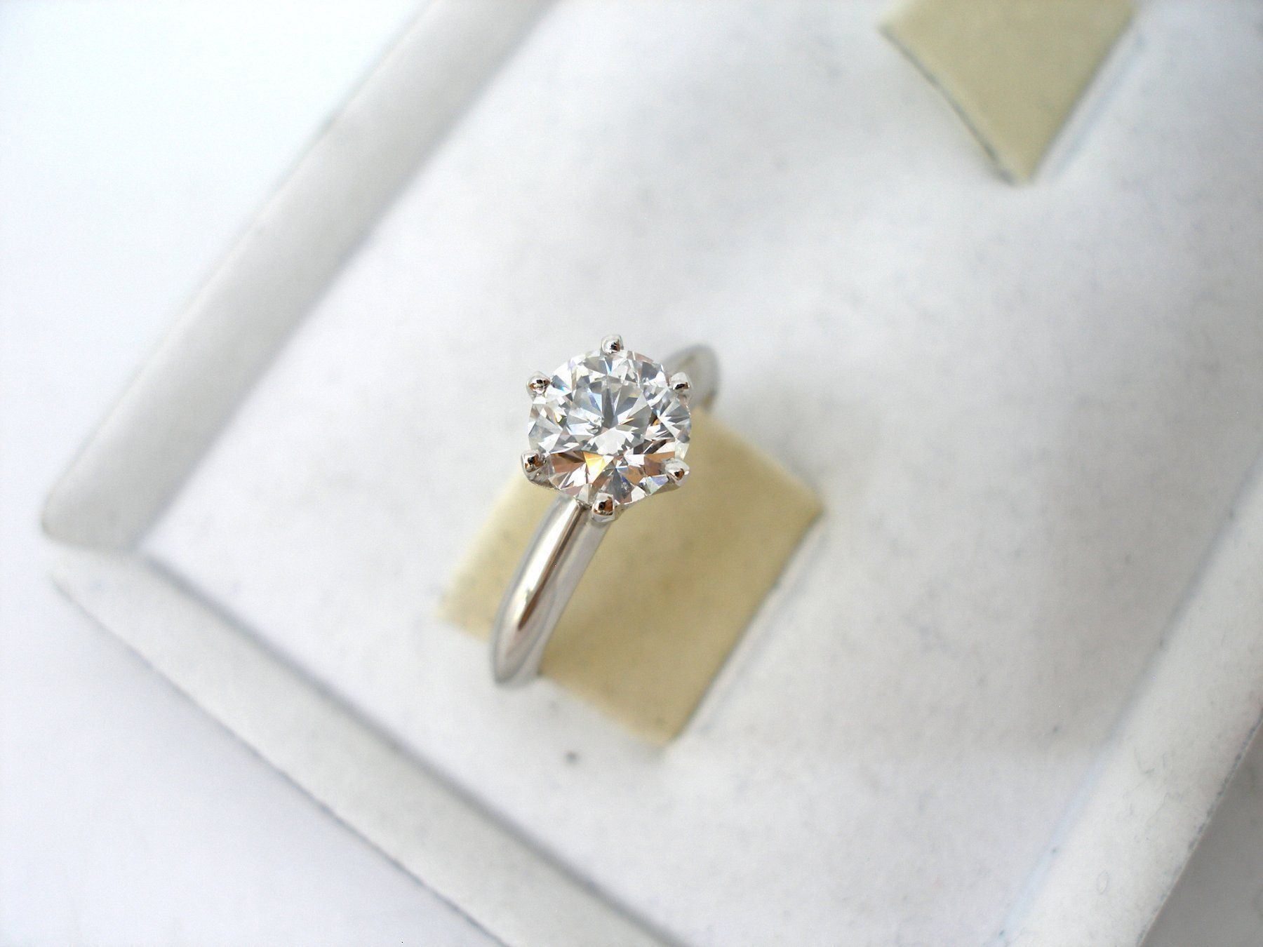 Anelli: 0.950 PLATIN SOLITAIRE RING 1.19 CT D COLOR – Nuovo e nell'imballaggio originale da Zürich venduto da SWISSTIMEARTS-AG 2