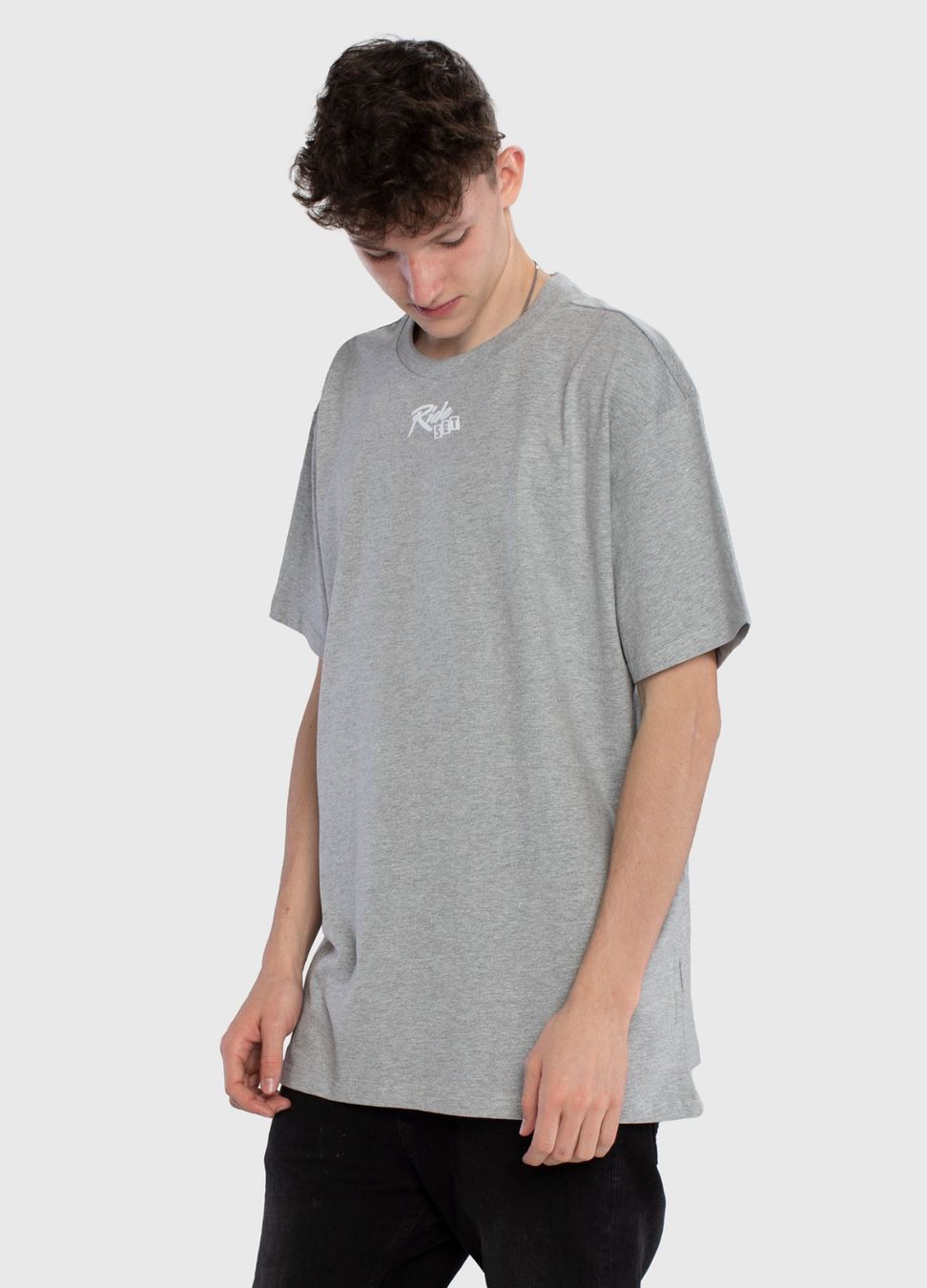 T-shirt: RideSet Oversized T-Shirt Grau Grösse L – Usato da St. Gallen venduto da raphael.daehler 1