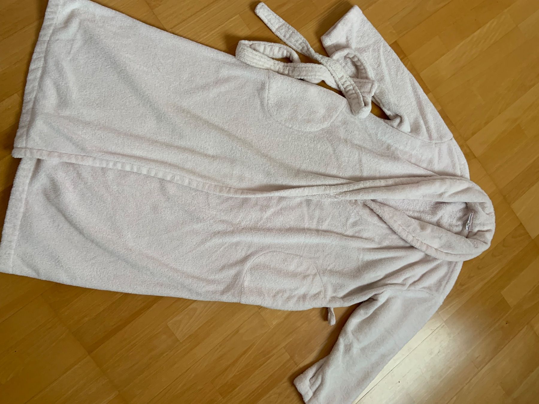Beldona Accappatoi: Robe de chambre chaude – Usato da Ecublens VD venduto da timily 1