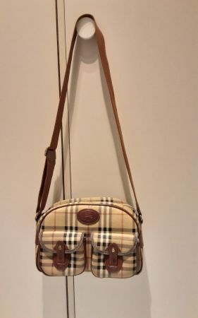 Burberry's vintage sac