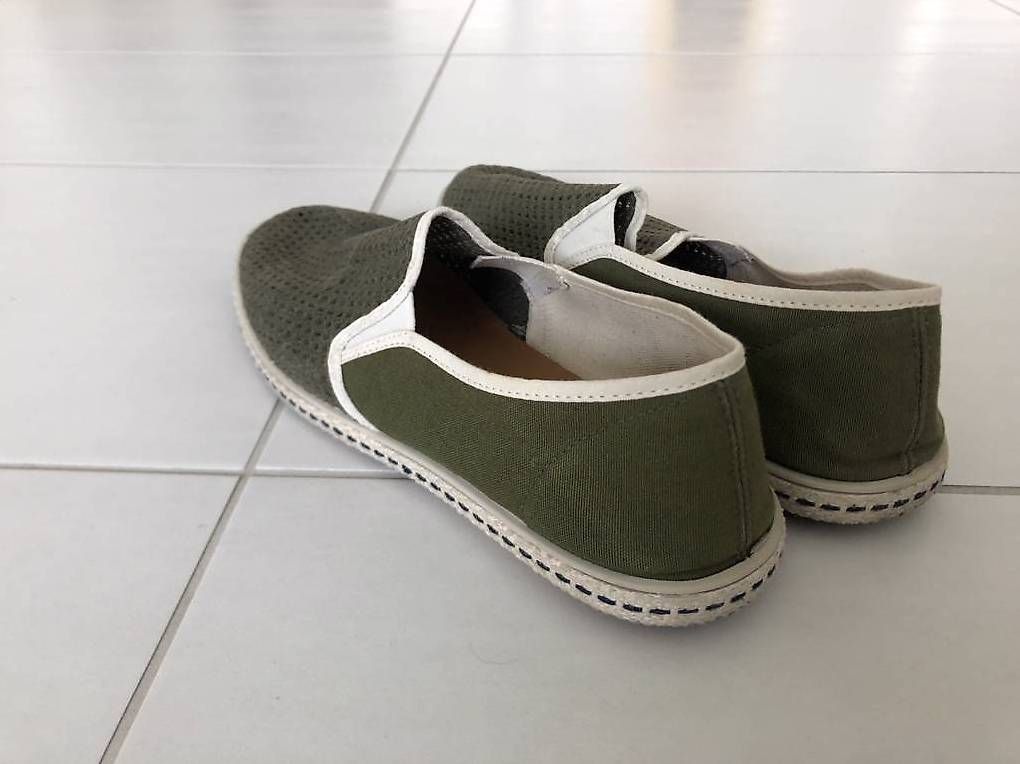 Scarpe da uomo: Espadrilles  khaki 42-43 – Usato da La Tour-de-Trême venduto da Txertxi 3