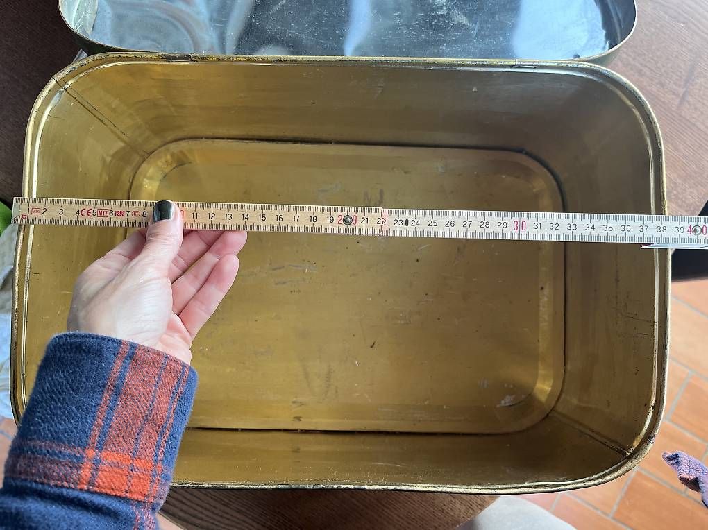 Barattoli: Grösse Vintage Rosen Blechdose – Usato da Gandria venduto da mar_5yvs 2