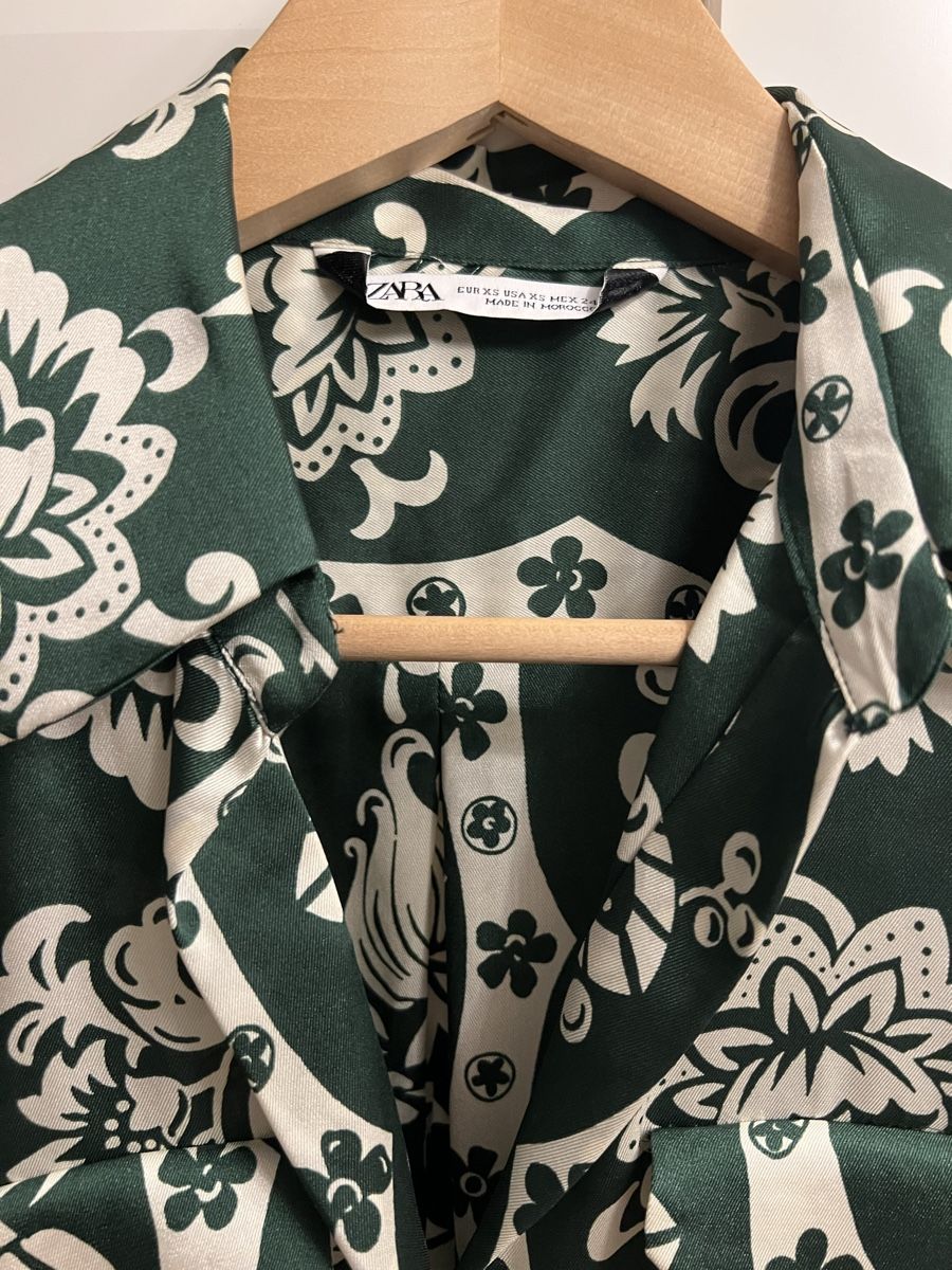 Zara Blusen: Zara Bluse grün gemustert Grösse S 36 – Neu (gemäss Beschreibung) aus Laufen von li_ga7 2