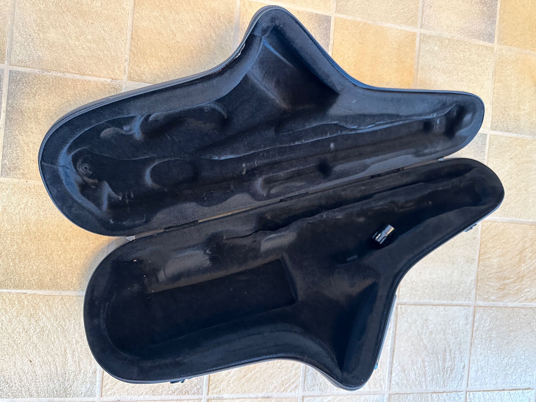Selmer Strumenti musicali: Tenorsaxophon Selmer Reference 36 – Usato da Lostorf venduto da Andih2 4