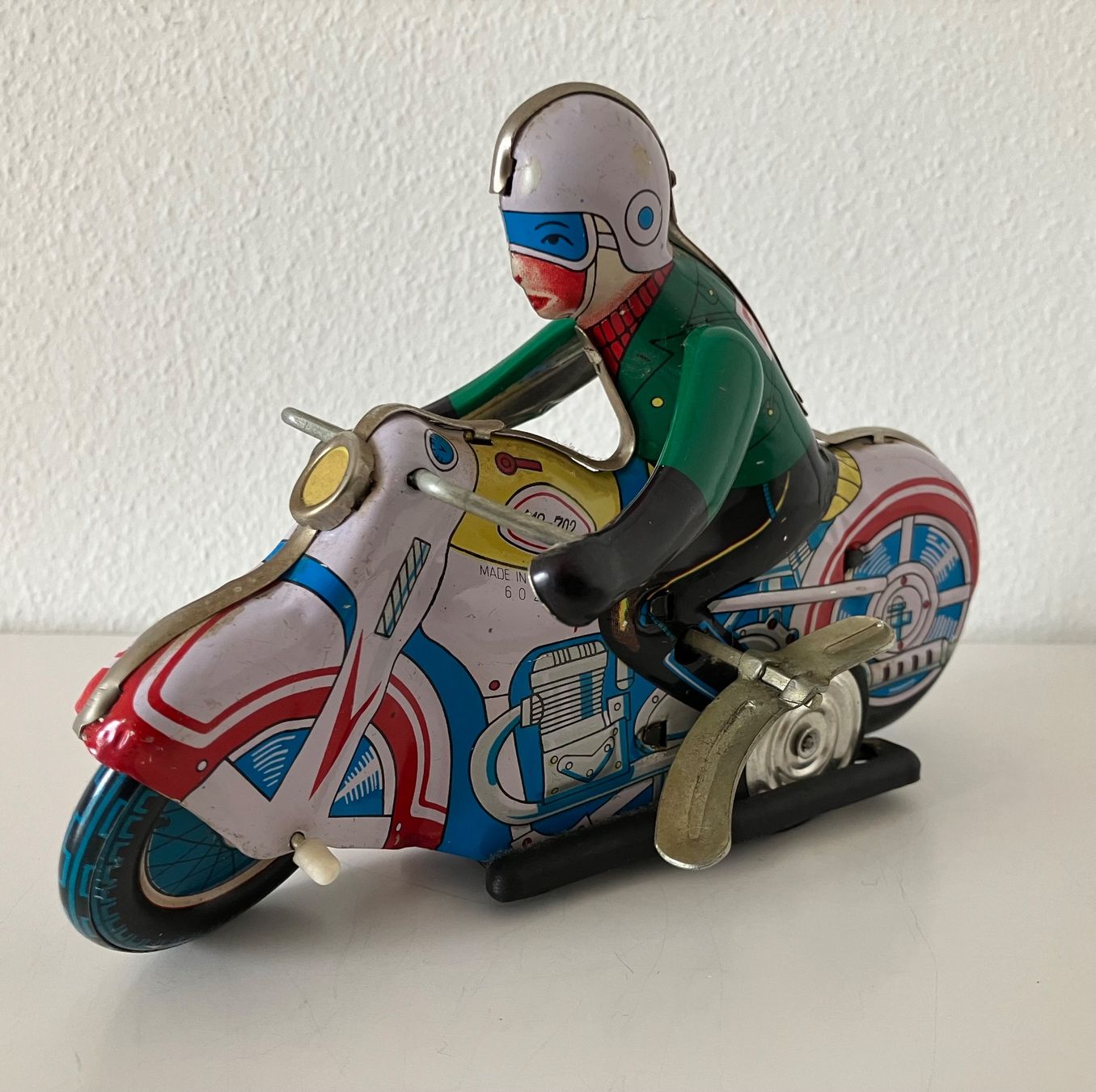 Giocattoli: Blech Motorrad mit Aufzugtechnik – Usato da Zürich venduto da Kue_Zuerich