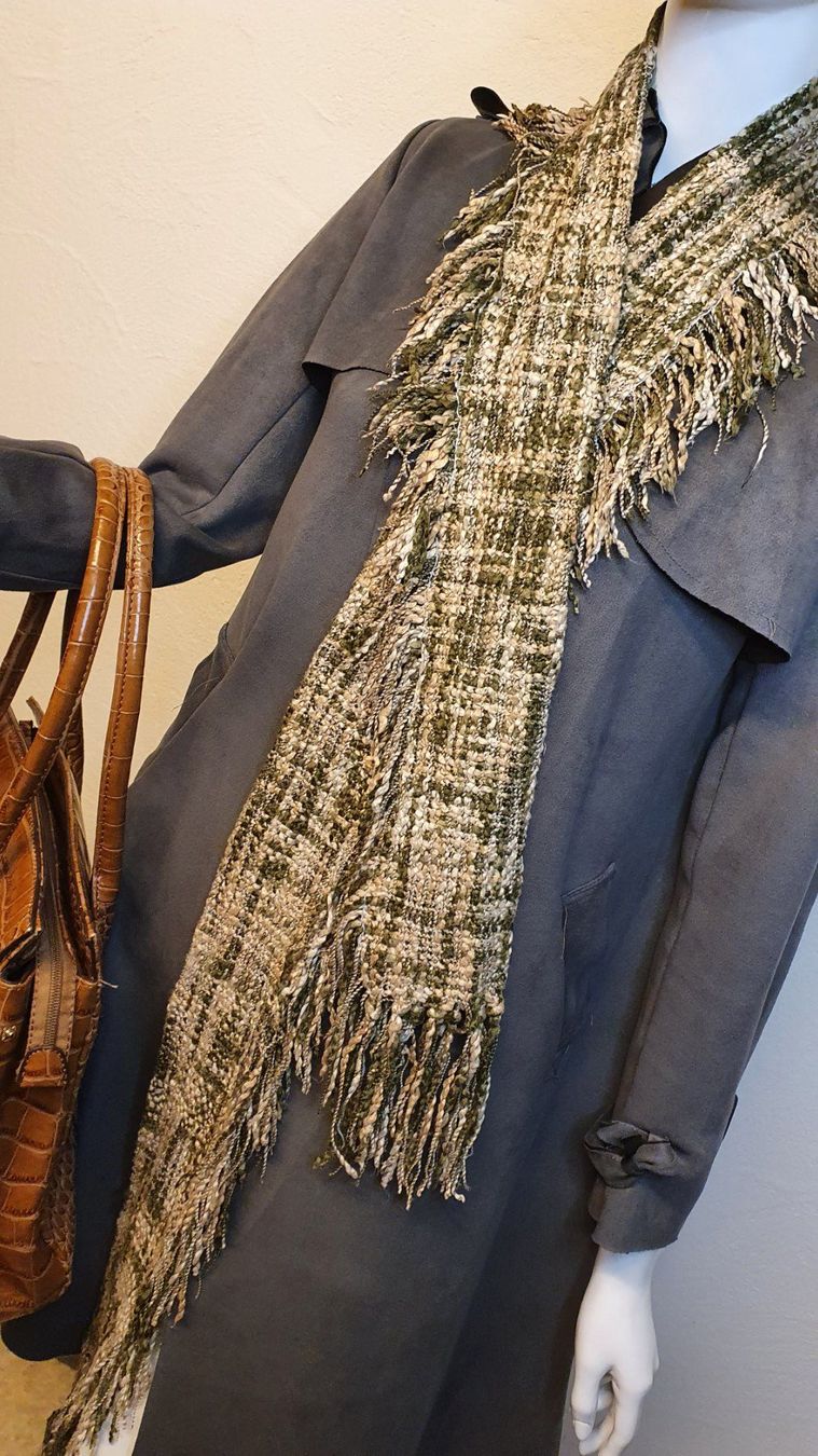 Foulard & Sciarpe: 🌺Schal🌺 – Usato da Wald ZH venduto da Martin79