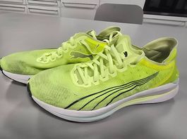 Sport Shuhe Hallenschuhe Trainingsschuhe von Puma Gr 43