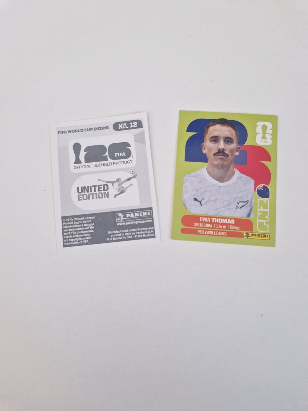 Panini Cartes à collectionner: Panini Sticker NZL12 – Neuf (Voir description) à Stüsslingen par white_angel86