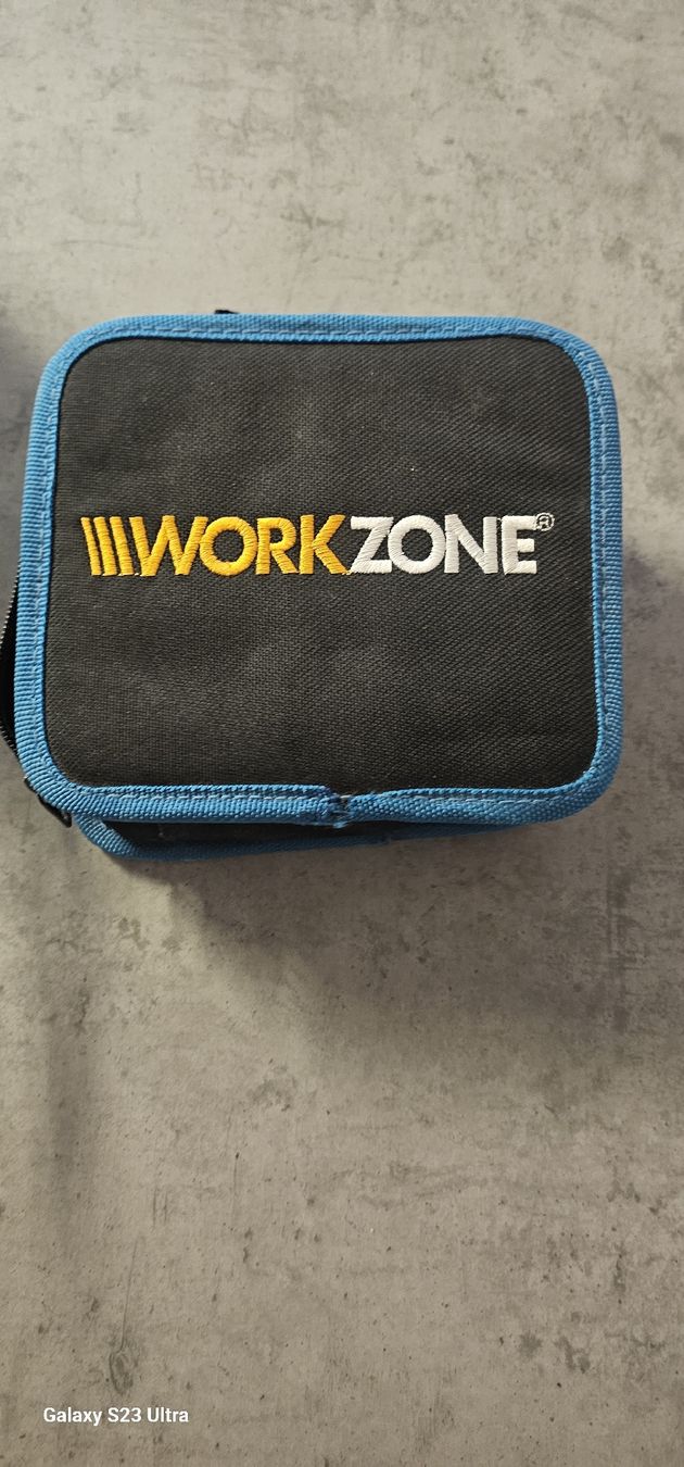 Tutti gli attrezzi: Workzone visseuse avec prise et  accessoires – Difettoso da Monthey venduto da Chez-Dani-81 3