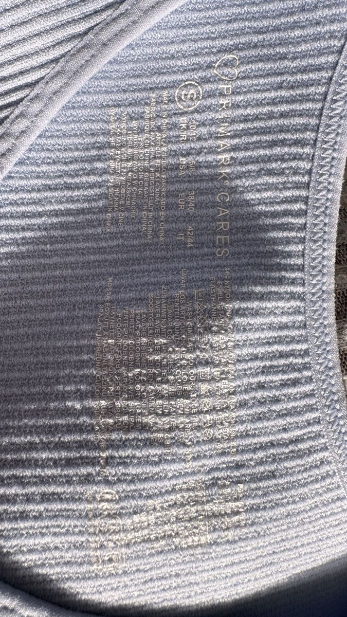 Primark Tops: Crop Top hellblau Grösse S Primark – Gebraucht aus Landquart von Happyhippo42 2