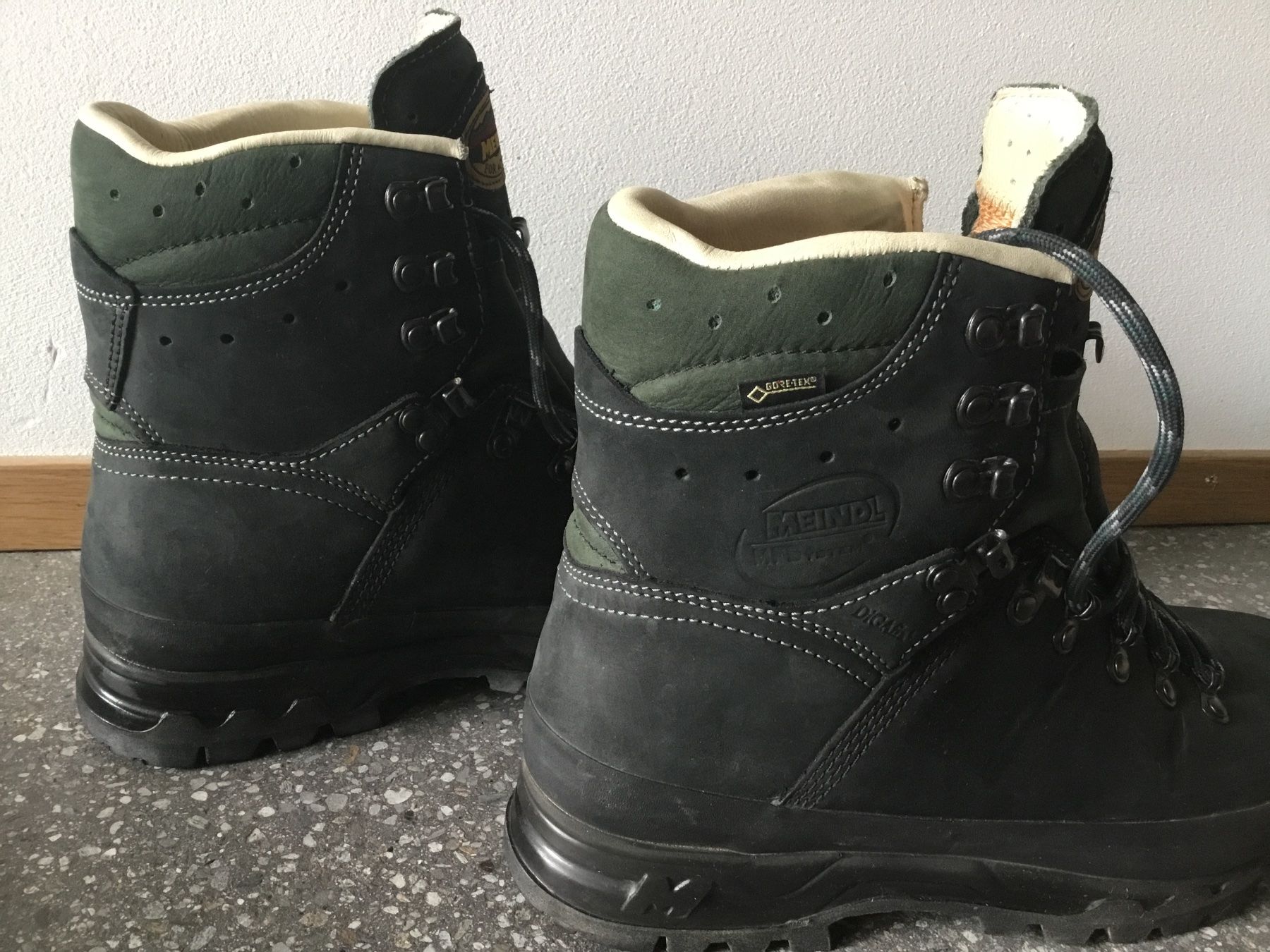 Meindl Herrenschuhe: Meindl Gore Tex Wanderschuhe, Men, Gr. 42.5 – Gebraucht aus Chur von Jacky17 6