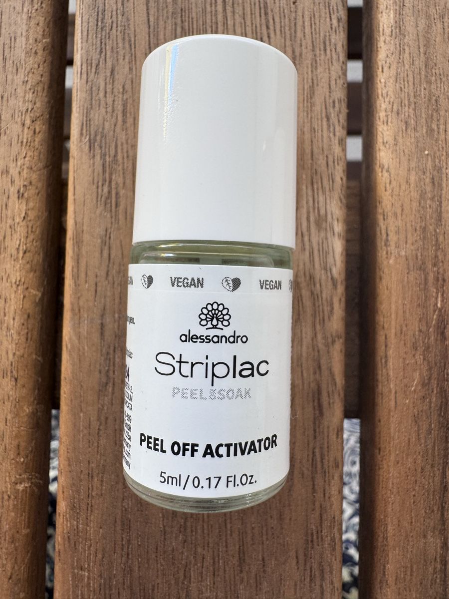 Ongles artificiels: Alessandro Striplac Peel Off Activator 5ml – D'occasion à Niederwangen BE par Schatam