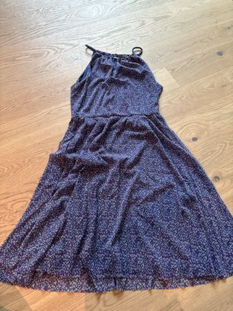Schönes Sommerkleid von Esprit Grösse M