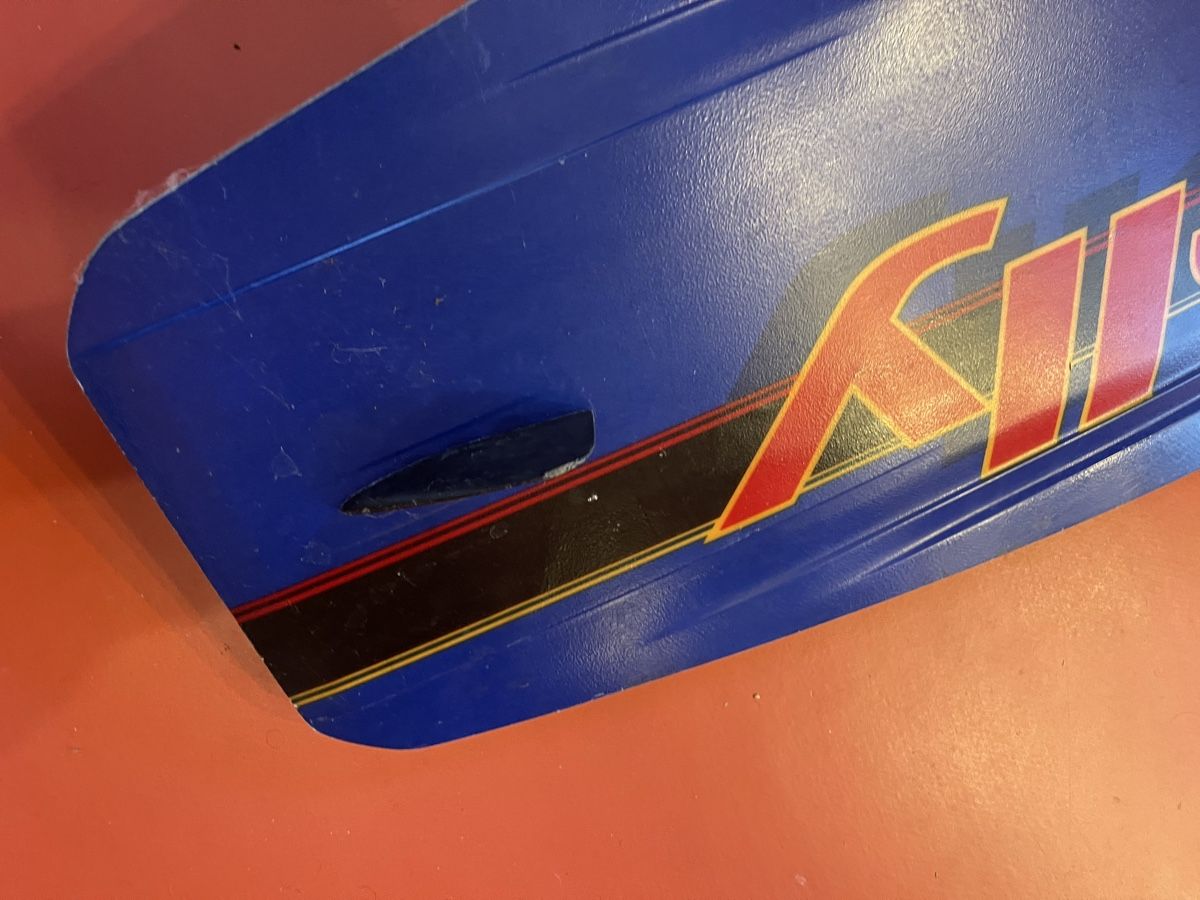 Surfboards & Schwimmbrette: Wakeboard Connelly Grösse M mit Bindung made in USA – Gebraucht aus Zürich von Helben 2