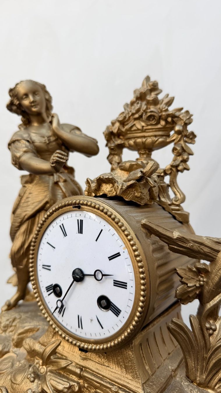 Orologi da terra & Orologi da parete: Pendule de cheminée de style Rococo ou Napoléon III – Usato da Bulle venduto da ABELiAM 2
