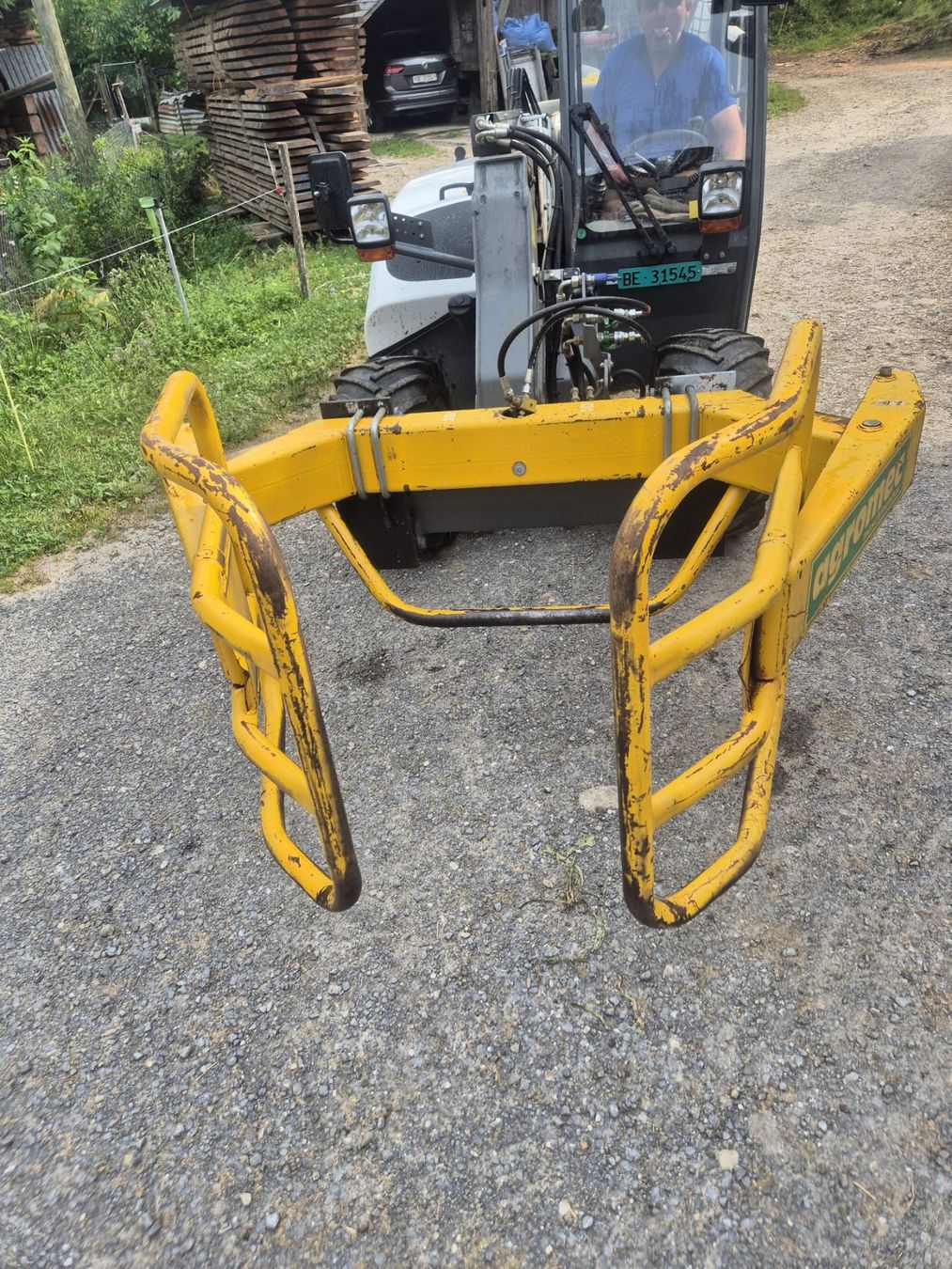 Toutes les machines: Siloballenzange agromec – D'occasion à Trub par Cbastian 1