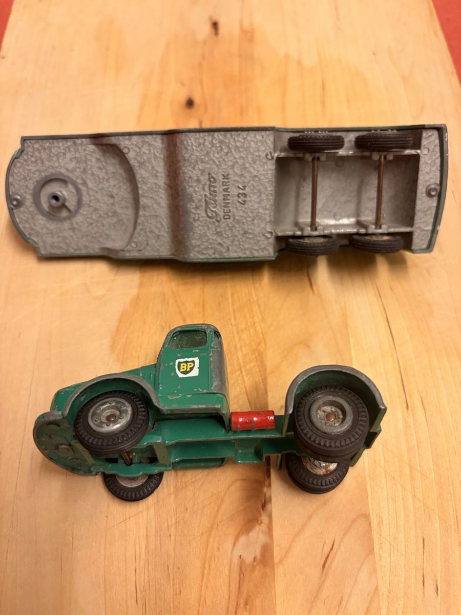Tekno Modellautos: Tekno BP Tanklastwagen – Defekt aus Wabern von Housi78 4