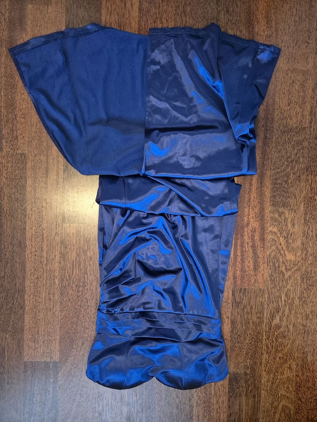 Robes: Dunkelblaues Abendkleid lang mit Schlitz – Neuf (Voir description) à Strengelbach par ich1.0 5