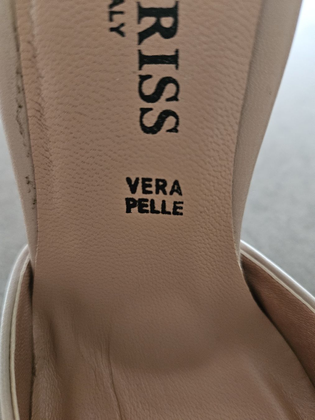 Chaussures femmes: Lederschuh mit Absatz. – D'occasion à Kriens par noe_5hkf 4