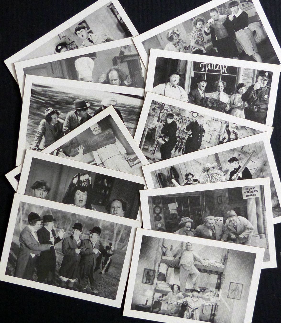 Carte collezionabili: THE 3 STOOGES COMPLETE 60 CARDS SET 1985 – Usato da Lugano venduto da YouWantUS 3