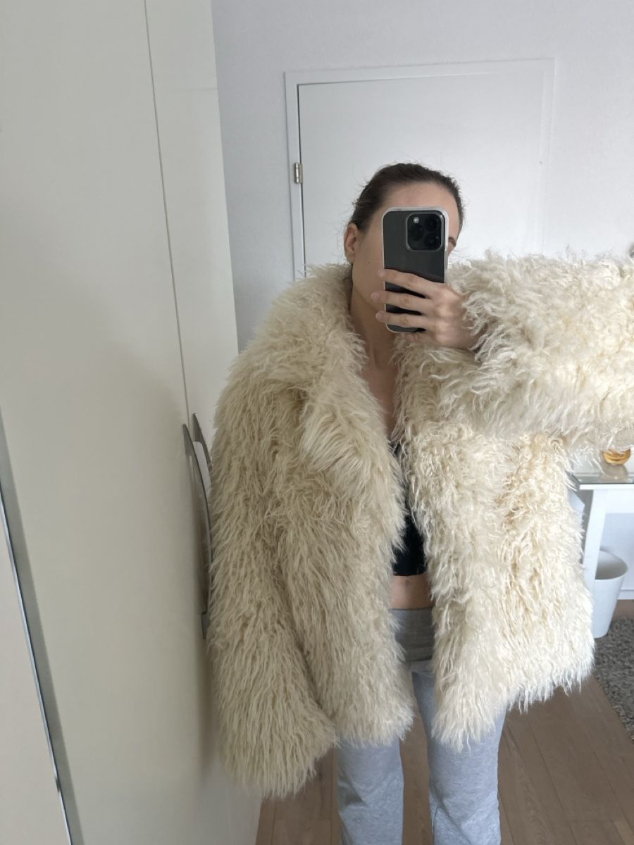 H&M Giacche: Felljacke Oversized XS – Nuovo (secondo la descrizione) da Rheineck venduto da sam_9m27 2