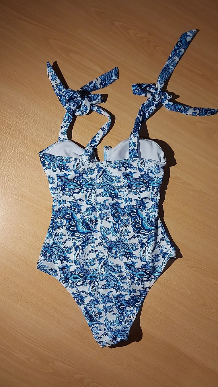 Costumi da bagno & Bikini: Maillot de bain Une pièce – Nuovo e nell'imballaggio originale da Sion venduto da aud_7pxl 1