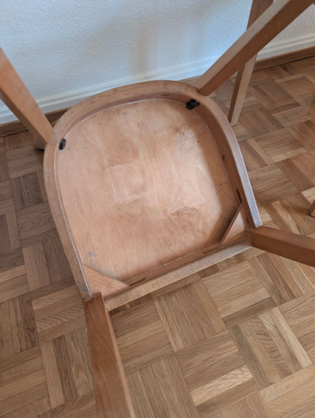 Sedie: 2x vintage Holzstühle / Beizenstühle – Usato da Zürich venduto da Alerea 3