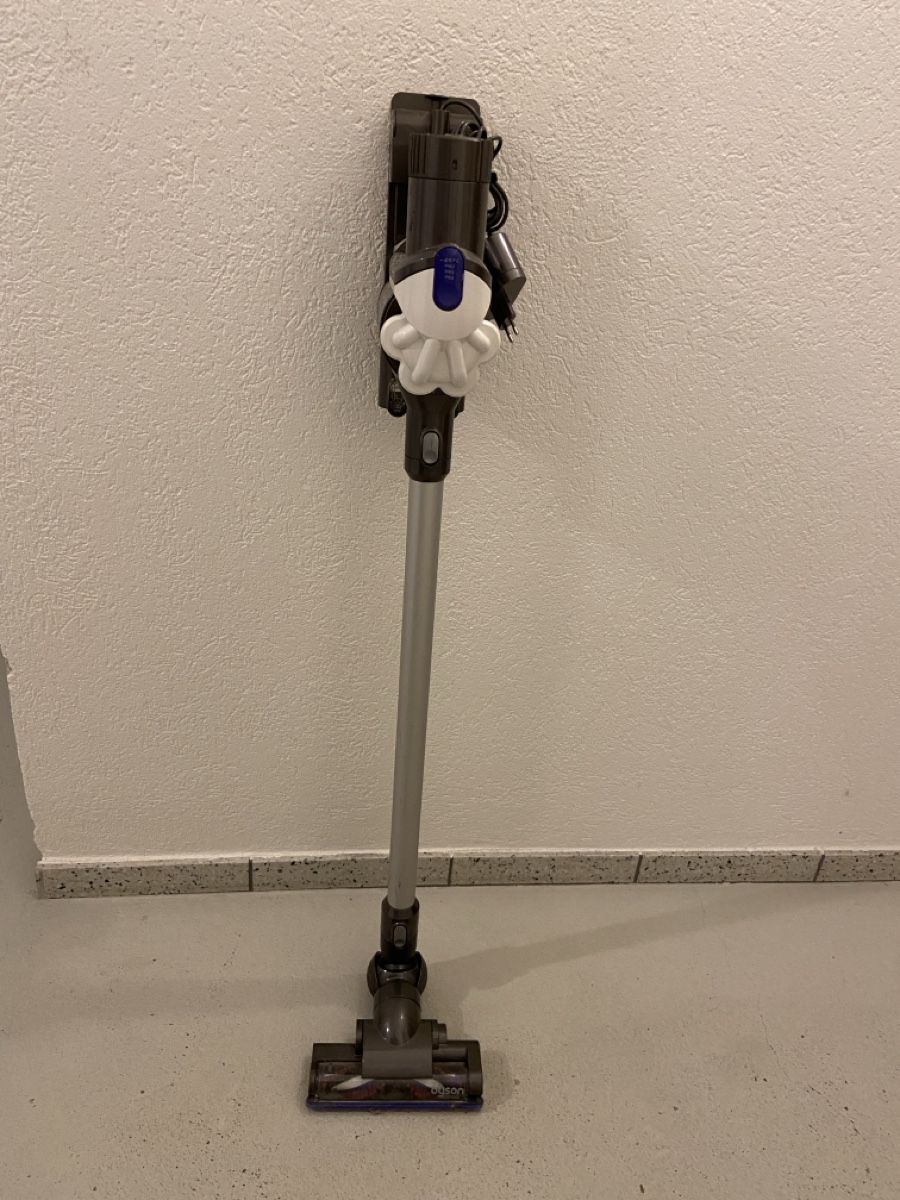 Dyson Aspirateurs & Accessoires: Dyson Staubsauger DC45 – Défectueux à Hinwil par haneschgo88