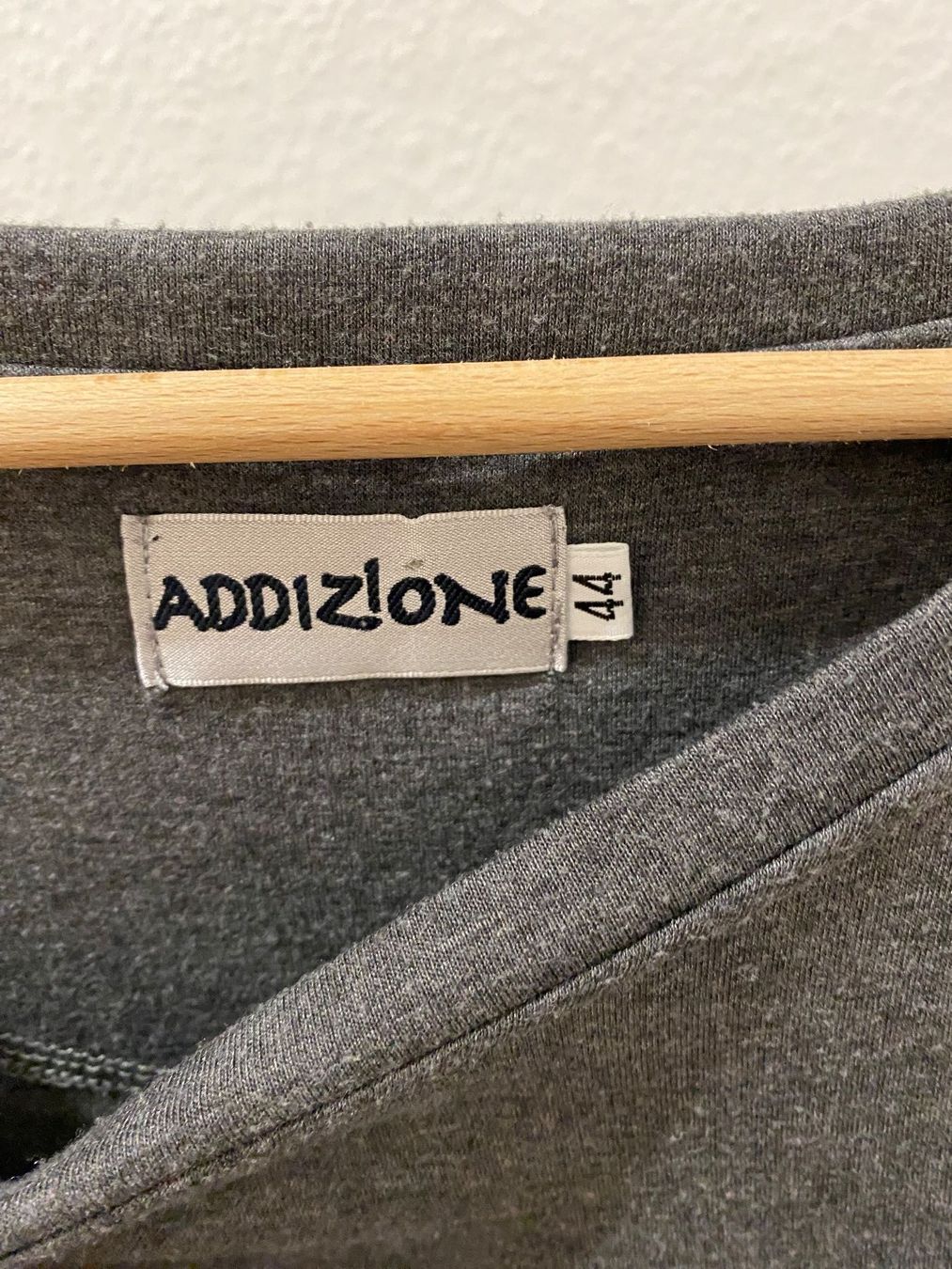 Maglioni & Felpe: Addizione Pullover / Oberteil grau Gr. 44 – Usato da Pratteln venduto da a23_j2gs 4