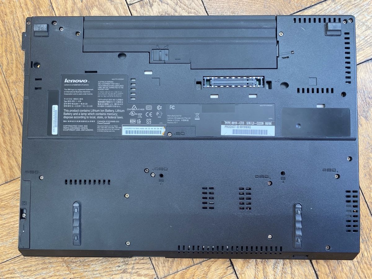 Lenovo Notebook: Laptop Thinkpad Lenovo R61 – Usato da Rorschach venduto da Fliegenflieger 2