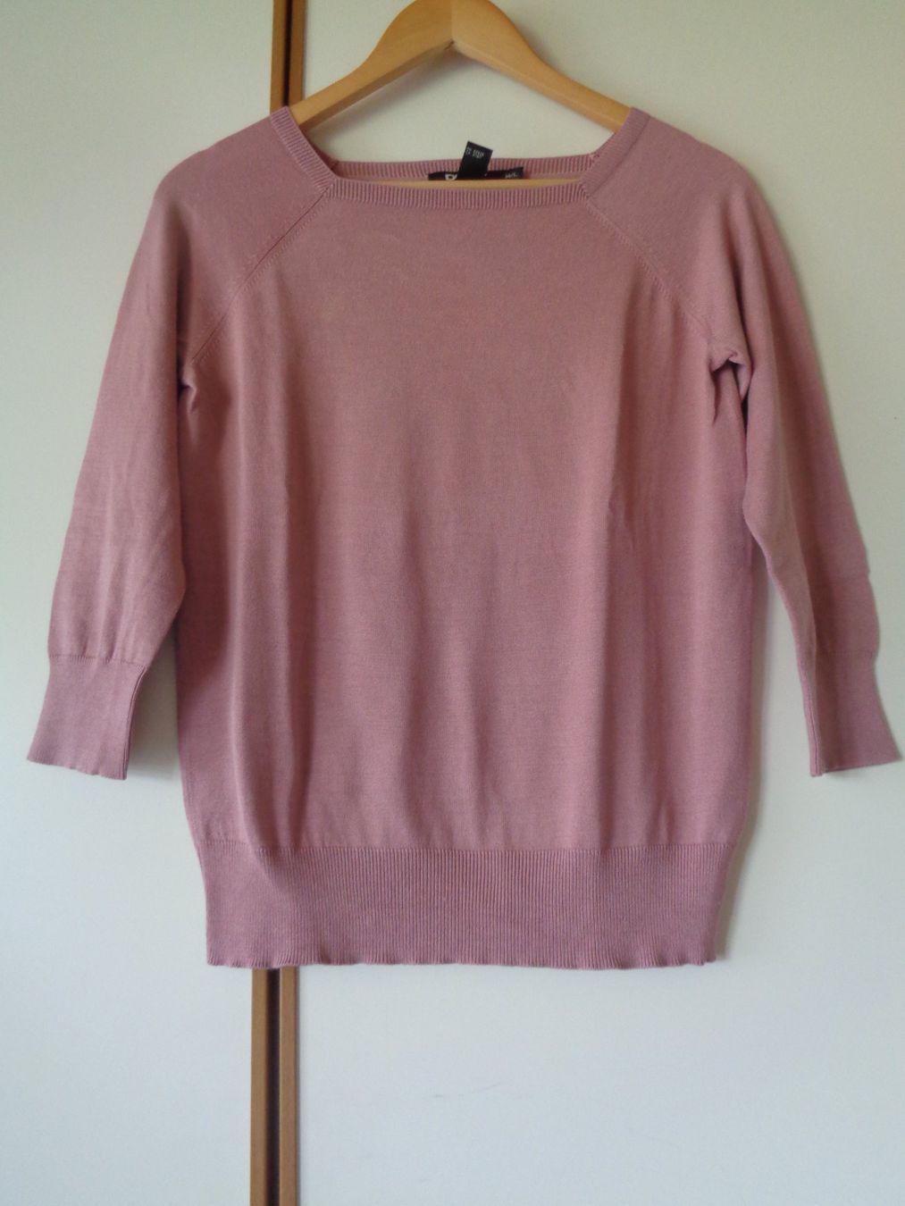 DKNY Pulls & Sweat-shirts: leichter Pullover von DKNY 80% Seide – D'occasion à Frauenkappelen par ninanu80