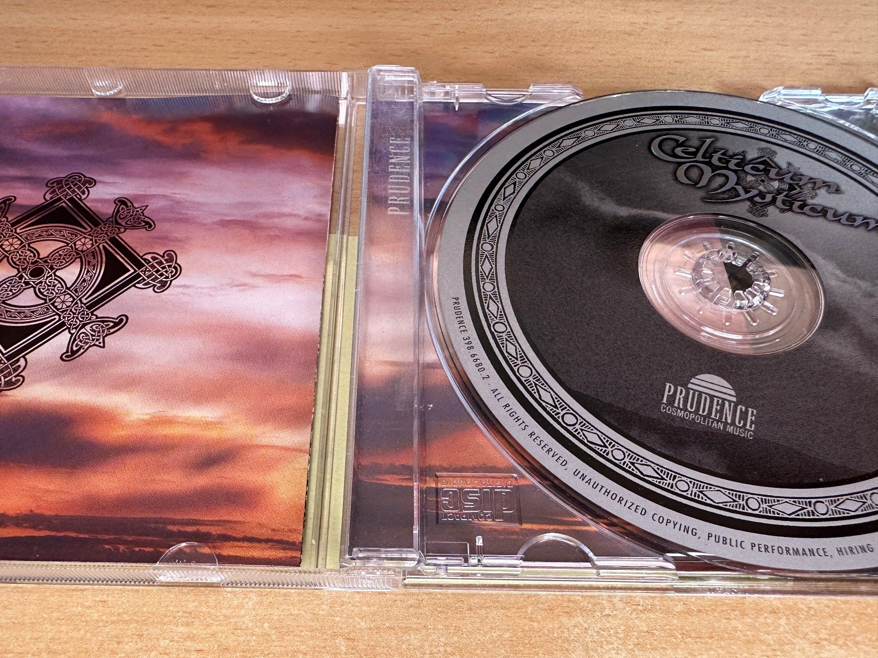 CD: Various - Celticum Mysticum - Prudence – Usato da Rikon im Tösstal venduto da Alpenmutz 2