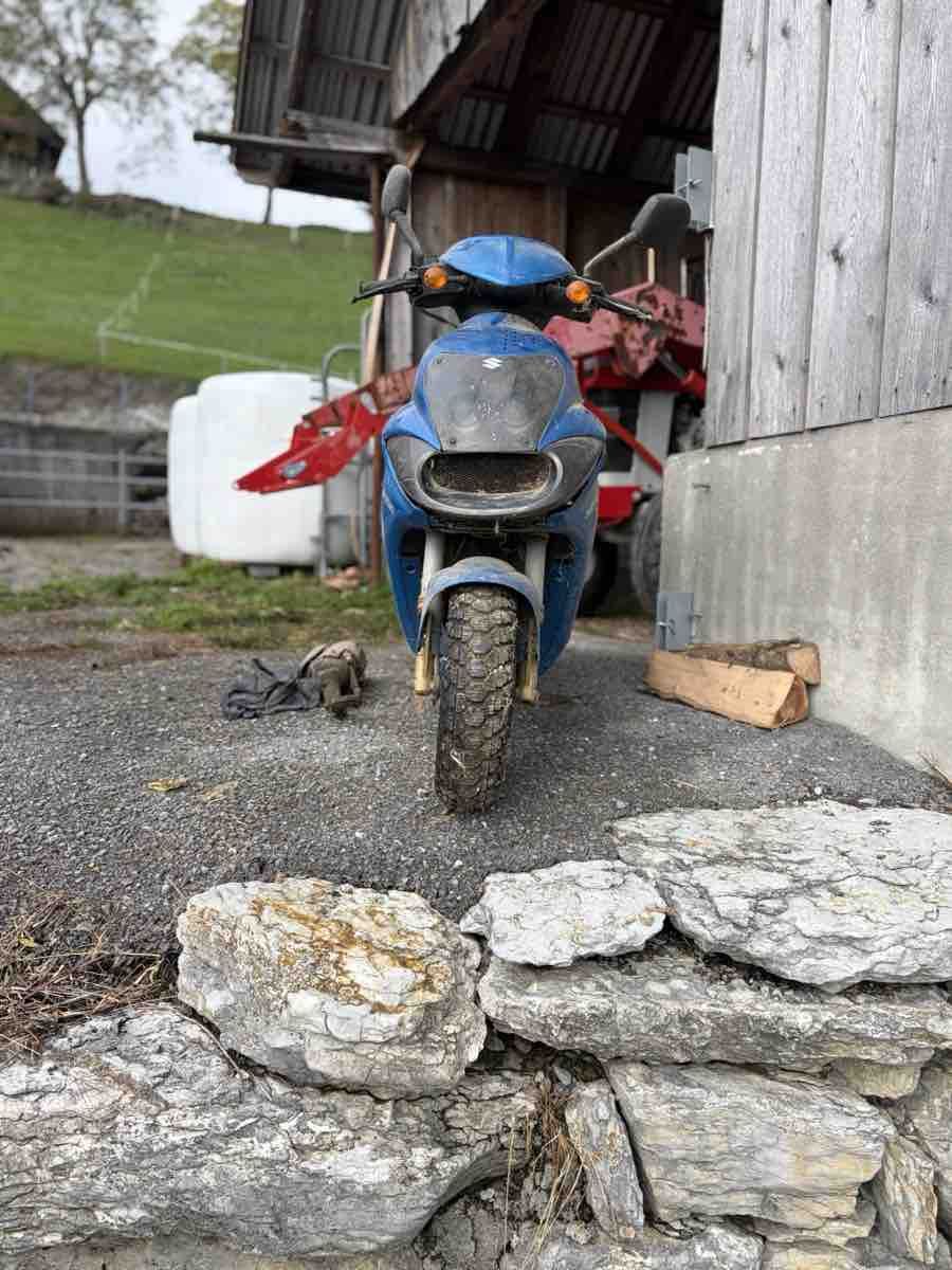 Suzuki Strasse: Suzuki Roller – Gebraucht aus Ennetmoos von Chrigu_1liberklapf 6