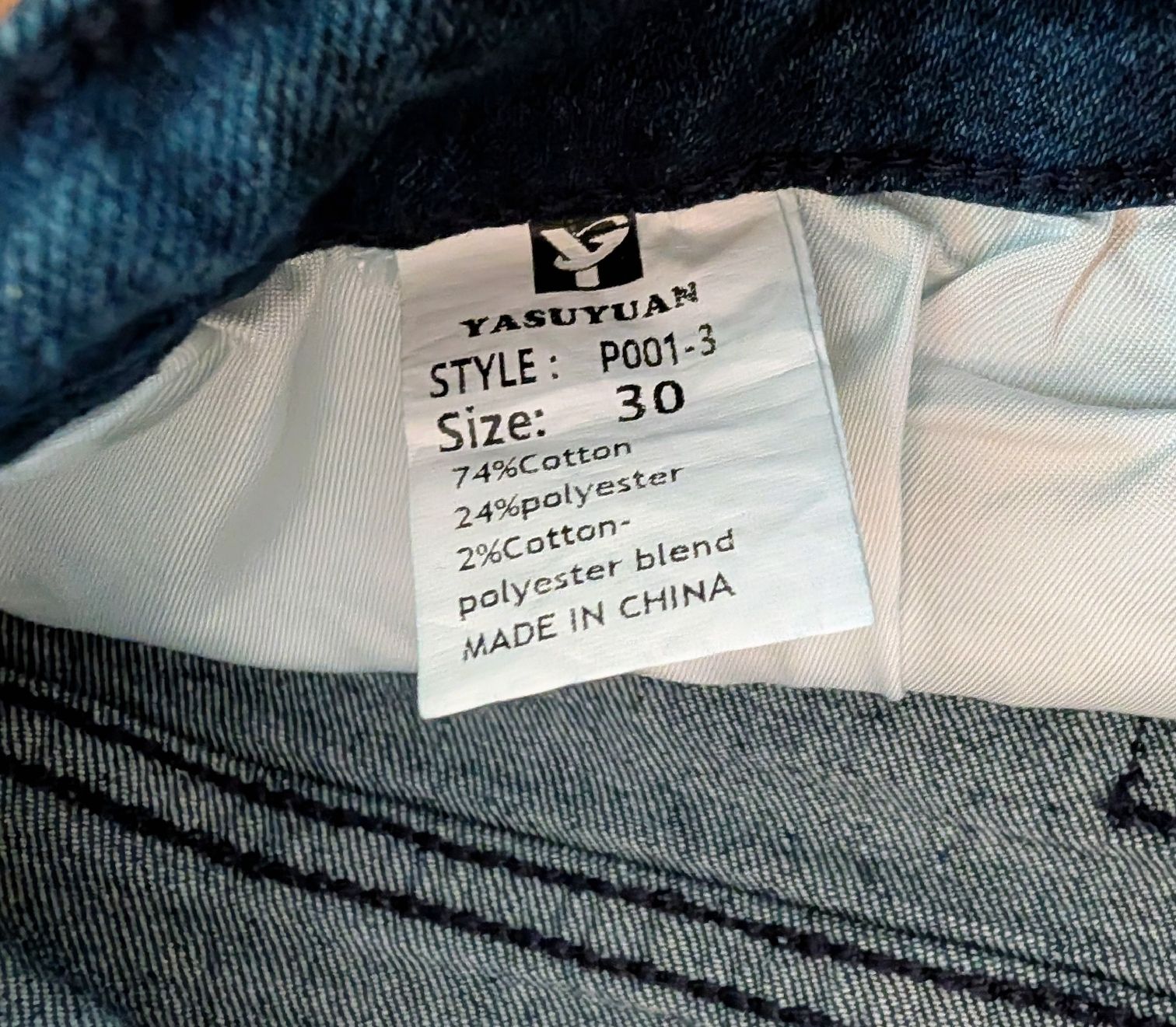 Jeans: Coole Jeans Shorts , Grösse 30, Top – Usato da Nänikon venduto da Haexli_70 1