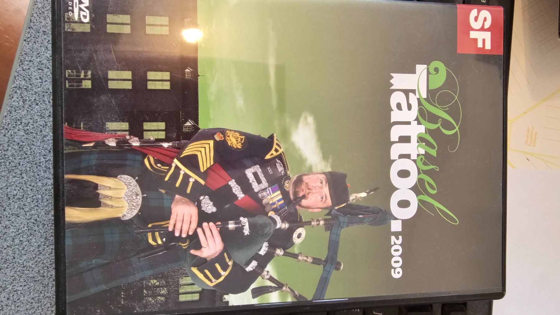Tutti i DVDs: Basel Tattoo 2009/dvd/hits – Usato da Bremgarten AG venduto da musiccollector