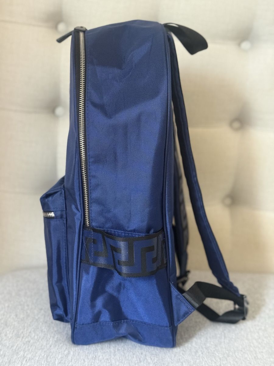 Versace Sacs à dos: Rucksack Versace Parfums dunkelblau – D'occasion à Klingnau par APet2205 1