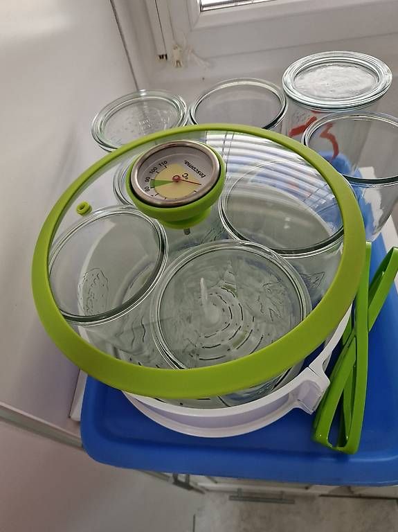 Set di piatti: Einkochset von Tescoma mit 8 passenden Gläsern – Usato da Altnau venduto da Hadur 2