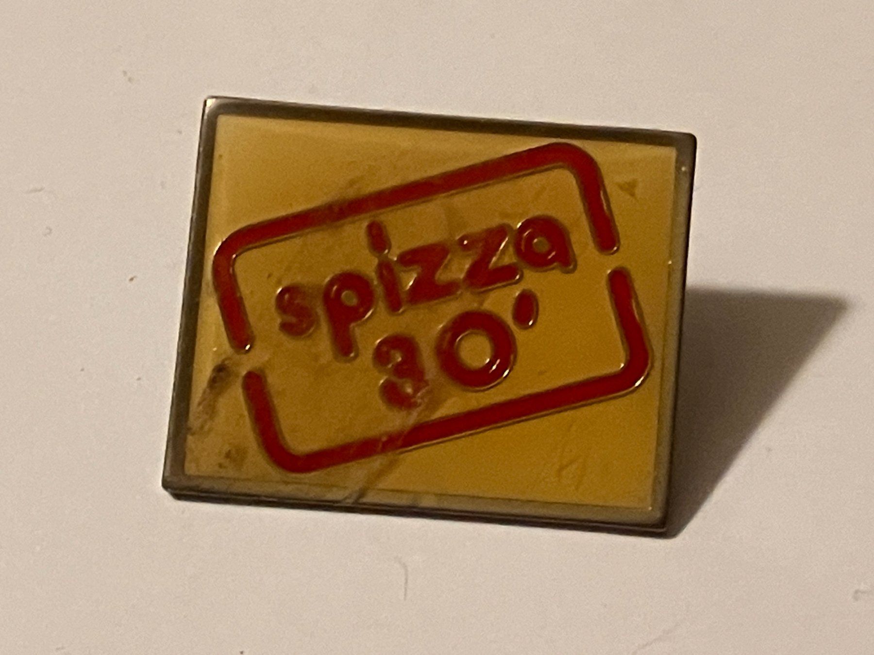 Placchette & Badge: 1 Pin Spizza 80 – Usato da Basel venduto da djwwpp