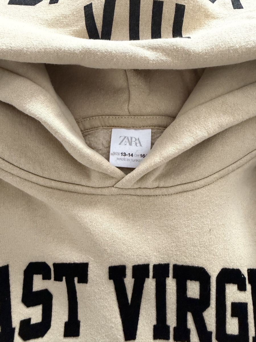 Zara Pulls et sweat-shirts: Zara, Snipes, Puma – D'occasion à Gattikon par Mariani3 1