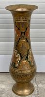 Ancien vase soliflore INDIA laiton gravé main