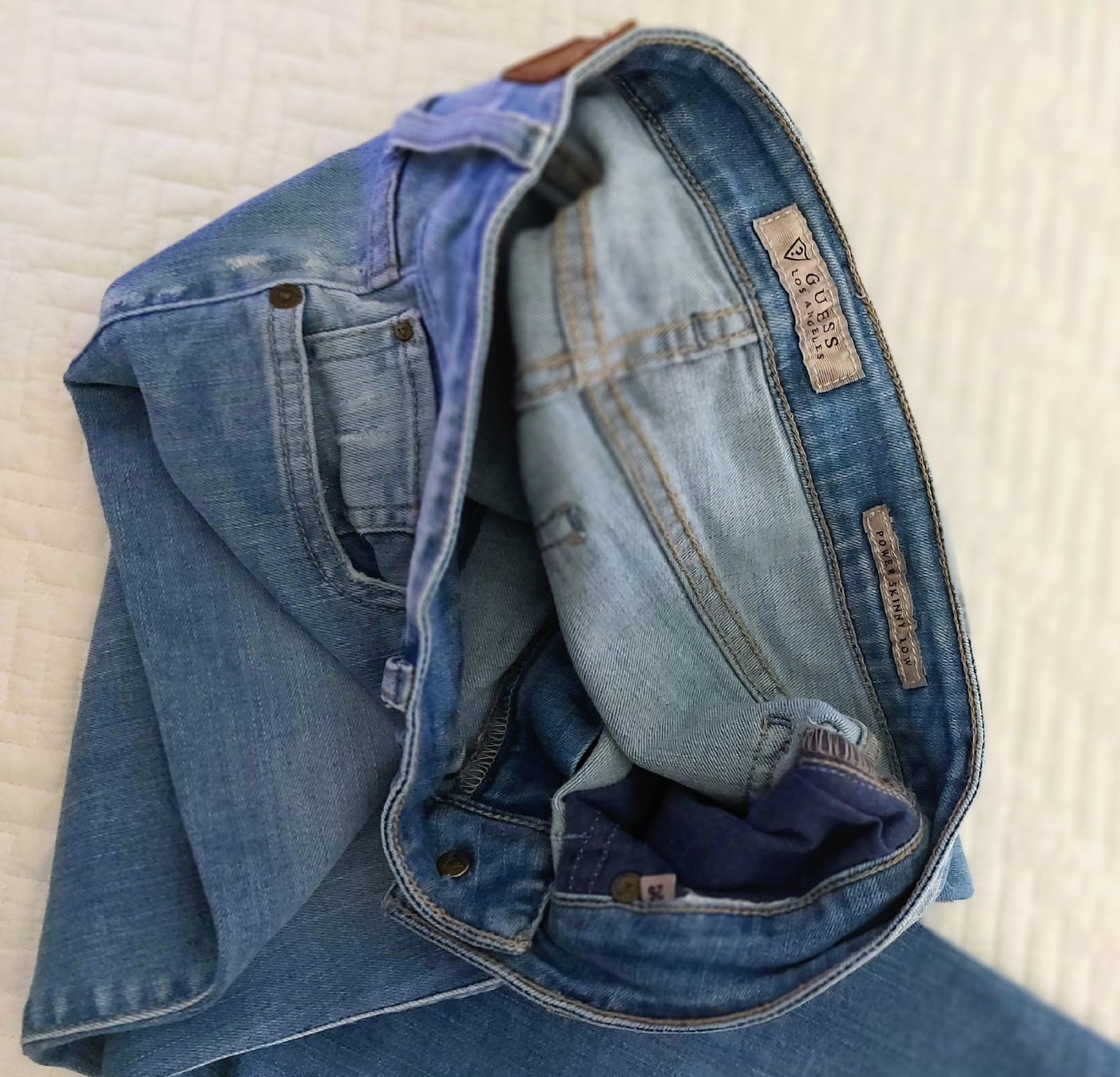 Guess Jeans: Guess jeans  – Usato da Zürich venduto da Martinlaehner 3