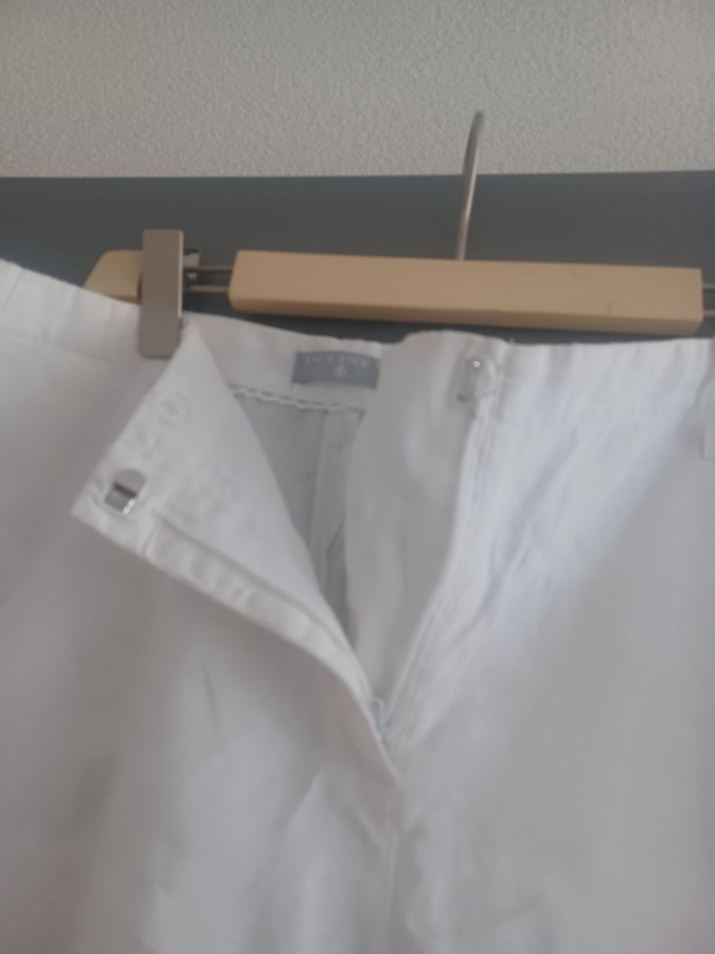 Hosen: Schort en lin blanc taille 44 – Gebraucht aus Sion von linda0106 3