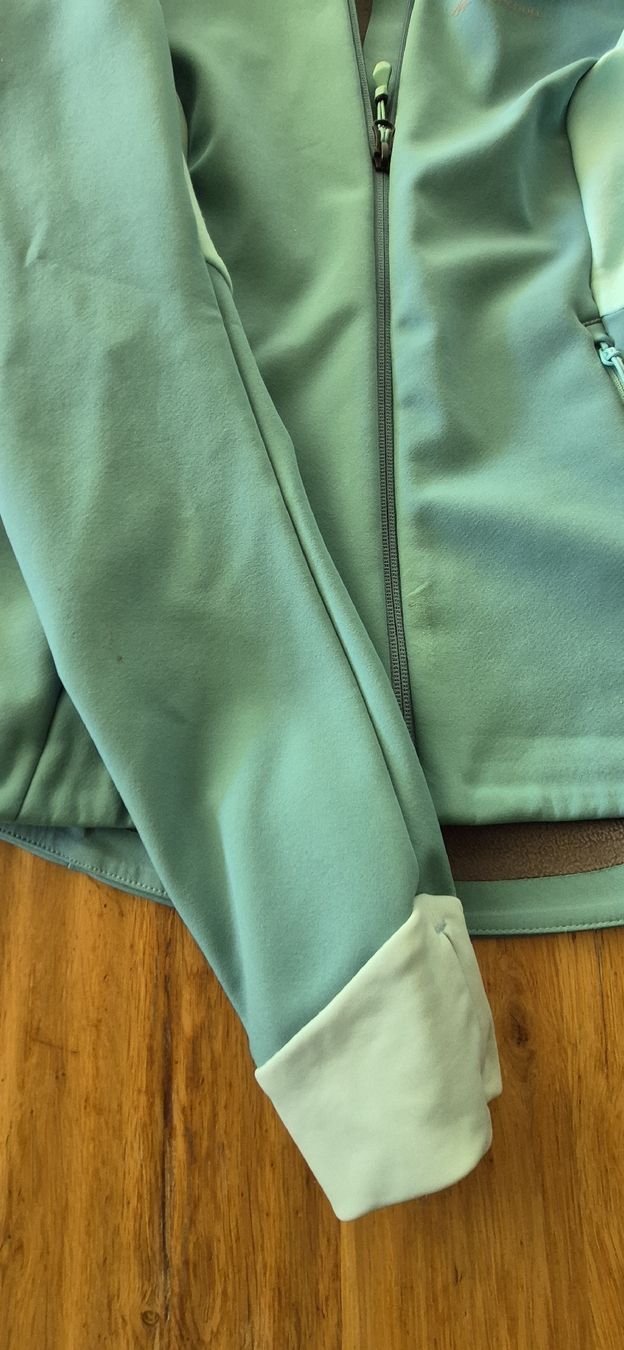 Vestes: S - Grösse, DAMEN Übergangs - Jacke mit Kapuze – D'occasion à Nottwil par echtMOMO 3