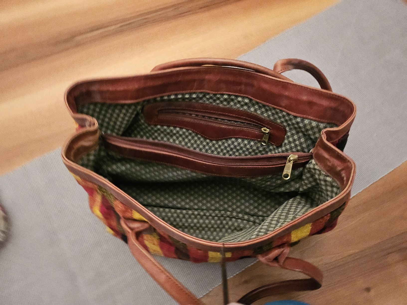 Borse da donna: Vintage Handtasche mit Karomuster – Usato da Nussbaumen TG venduto da ger_8pcq 2