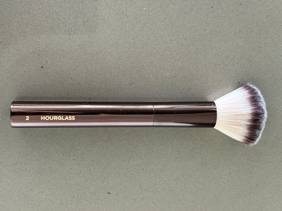 Sephora Make-up: Make-up Pinsel HOURGLASS No 2  – Usato da Ottenbach venduto da Suni_82 1