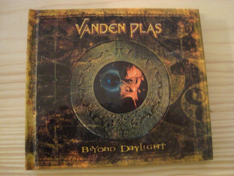 CDs: VANDENPLAS   Beyond Daylight – D'occasion à Othmarsingen par Smallsoldier